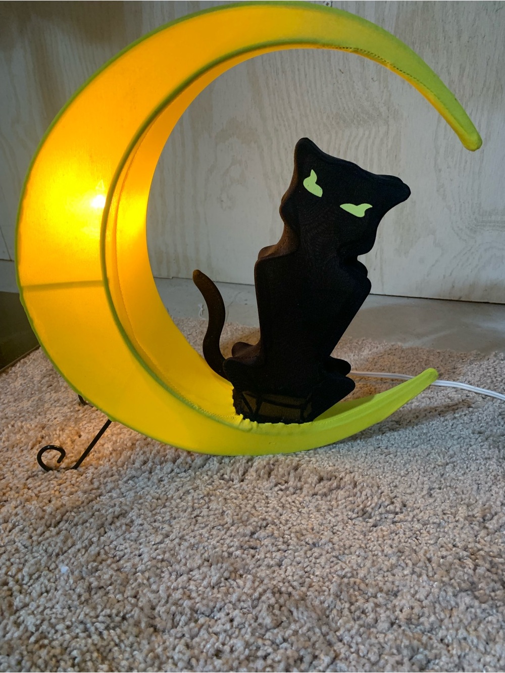 Black Cat Moon Nightlight - Yellow/Cream Accent -
